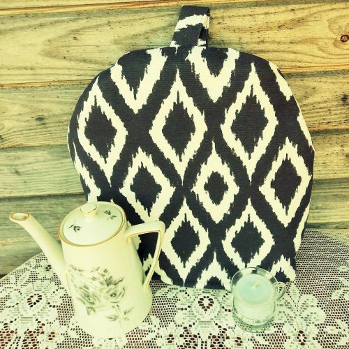 Kohvikannu soojendaja (must ja valge romb)